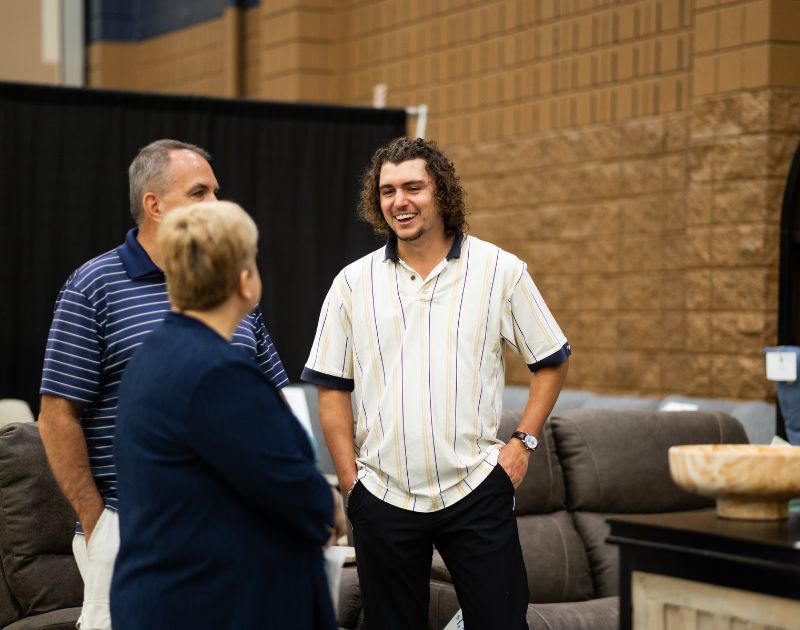 Homeowners and exhibitors at a Nationwide Expos home show, photo 4